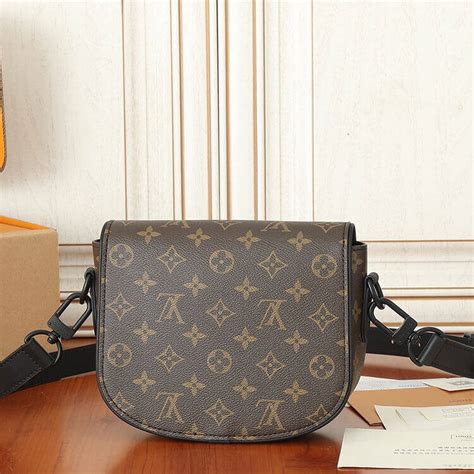 lv montsouris messenger